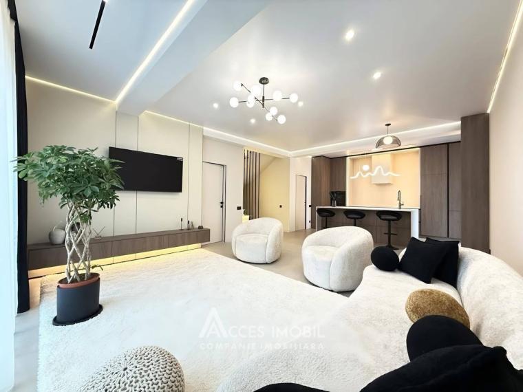 TownHouse în 2 niveluri! Grătiești, str. Prieteniei, 3 camere + living, 220m2 + 2 ari. Euroreparație!: 1