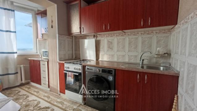 Sculeni, str. Calea Ieșilor, 2 camere.: 5