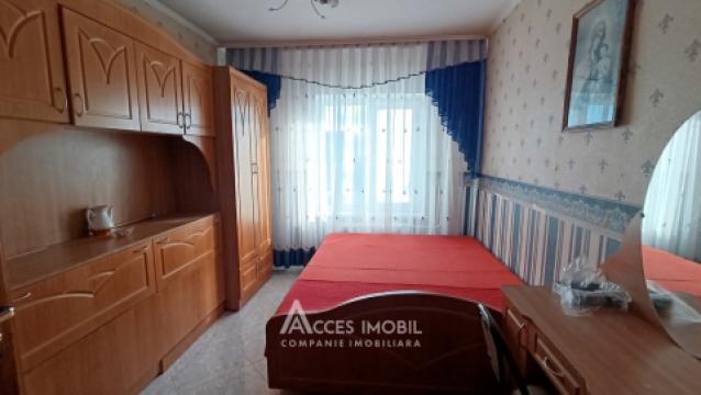 Sculeni, str. Calea Ieșilor, 2 camere.: 4