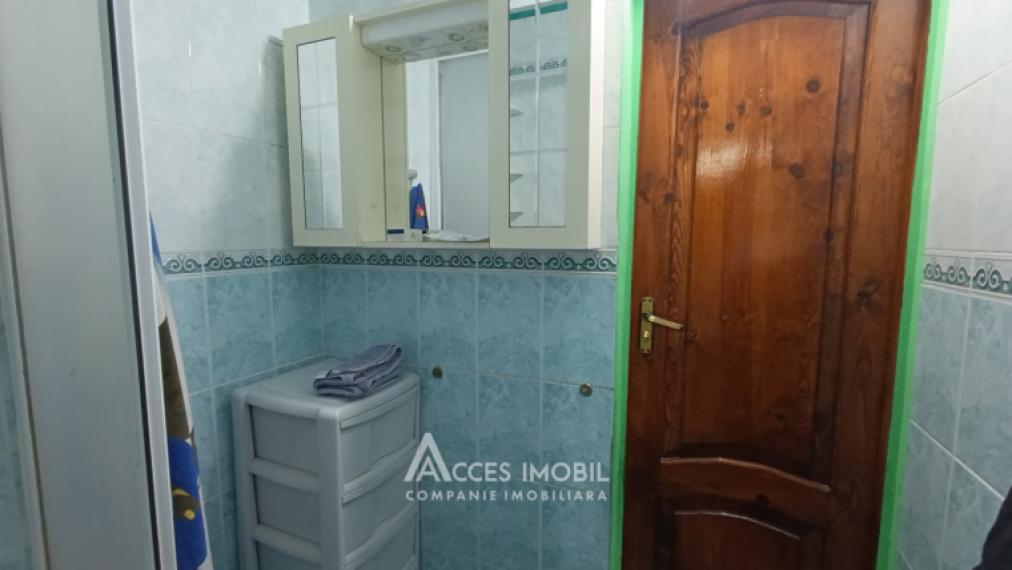 Sculeni, str. Calea Ieșilor, 2 camere.: 11