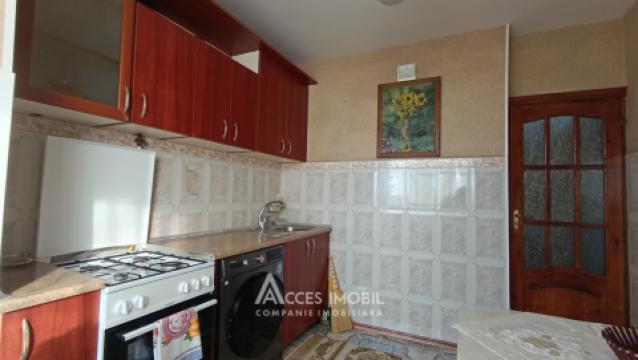 Sculeni, str. Calea Ieșilor, 2 camere.: 7