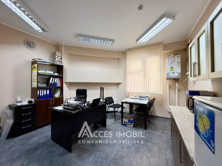 Rent! Commercial space, Rascani, Bogdan Voevod street, 187.5m2! Euro repair!: 12