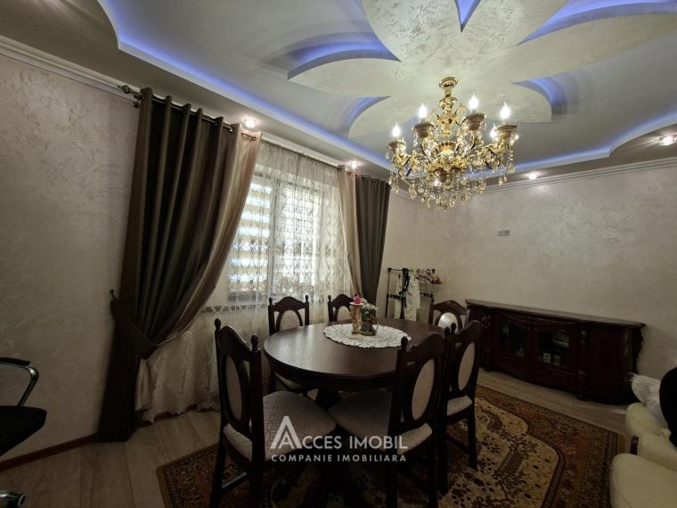 Casă în 3 niveluri! Poșta Veche, str. Podgorenilor, 5 camere + living, 241m² + 2 ari. Varianta albă!: 5