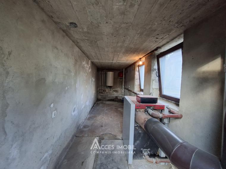 Casă în 3 niveluri! Poșta Veche, str. Podgorenilor, 5 camere + living, 241m² + 2 ari. Varianta albă!: 18