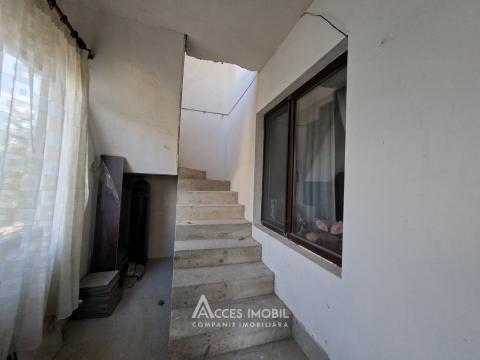 Casă în 3 niveluri! Poșta Veche, str. Podgorenilor, 5 camere + living, 241m² + 2 ari. Varianta albă!: 10