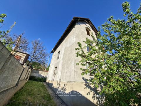 Casă în 3 niveluri! Poșta Veche, str. Podgorenilor, 5 camere + living, 241m² + 2 ari. Varianta albă!: 23