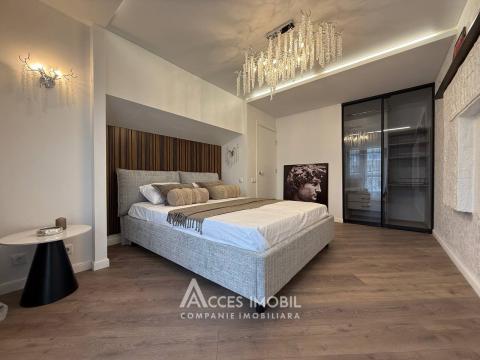 Center, Constantin Negruzzi Boulevard, 2 rooms + living room. Eurorepair!: 3