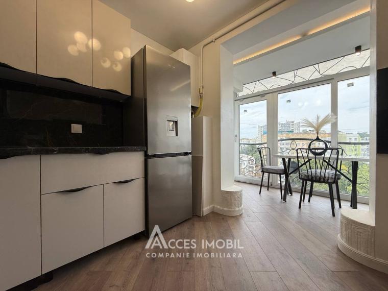 Center, Constantin Negruzzi Boulevard, 2 rooms + living room. Eurorepair!: 9