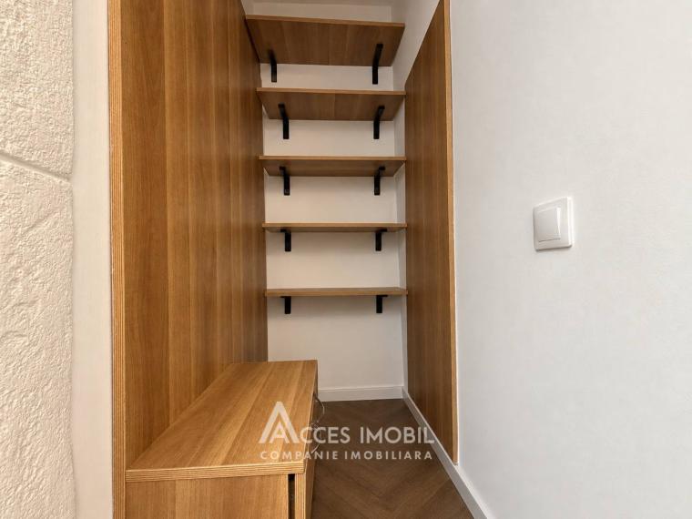 Center, Constantin Negruzzi Boulevard, 2 rooms + living room. Eurorepair!: 15