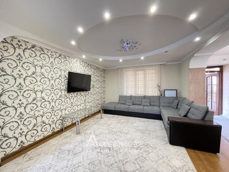 Casă în 2 niveluri! Dumbrava, str. Sfântul Gheorghe, 3 camere + living, 150m2 + 3 ari. Reparație medie!: 3