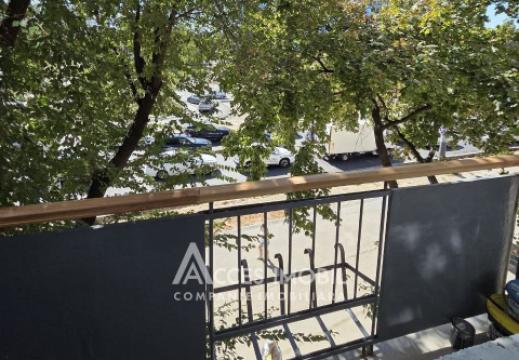 Centru, bd. Iuri Gagarin, 2 camere + living. Euroreparație! Stalinka!: 9