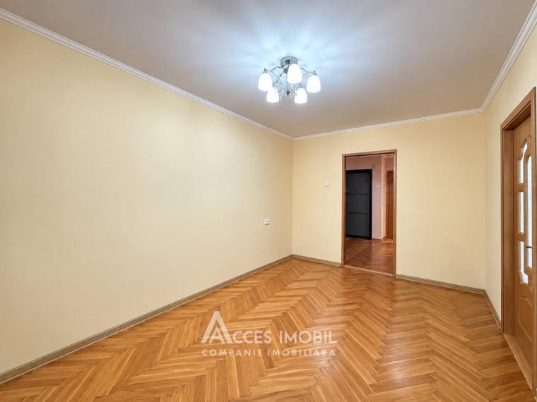 Rascani, A. Doga str. 3 rooms. Middle position!: 2