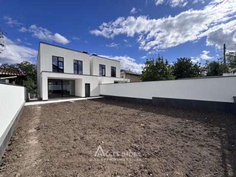 Casă în 2 niveluri! Durlești, str. Nicolae Gribov, 3 camere + living, 140m² + 4 ari. Varianta albă!: 15