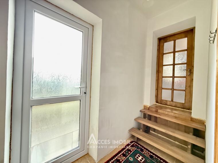 Casă! Ialoveni, sat. Horești, str. Dacia, 3 camere, 100m2 + 13 ari.: 7
