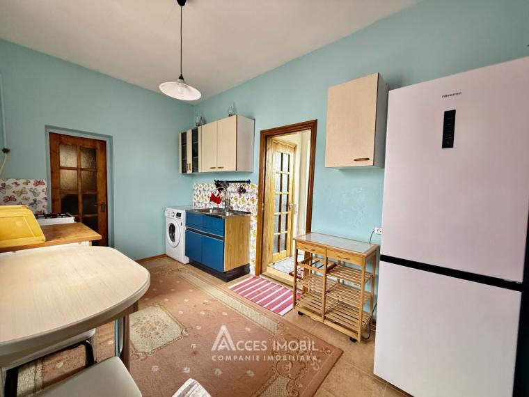 Casă! Ialoveni, sat. Horești, str. Dacia, 3 camere, 100m2 + 13 ari.: 4
