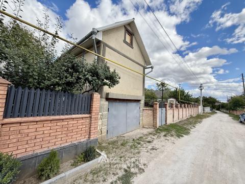 Casă! Ialoveni, sat. Horești, str. Dacia, 3 camere, 100m2 + 13 ari.: 21