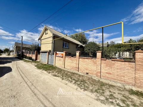 Case de vânzare în Chișinău: Botanica, str. Dacia