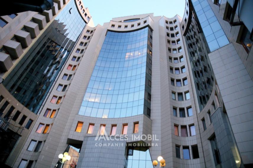 Bloc Nou! Centru, bd. Ștefan cel Mare și Sfânt, 1 cameră + living. Euroreparație! Priveliște!: 18