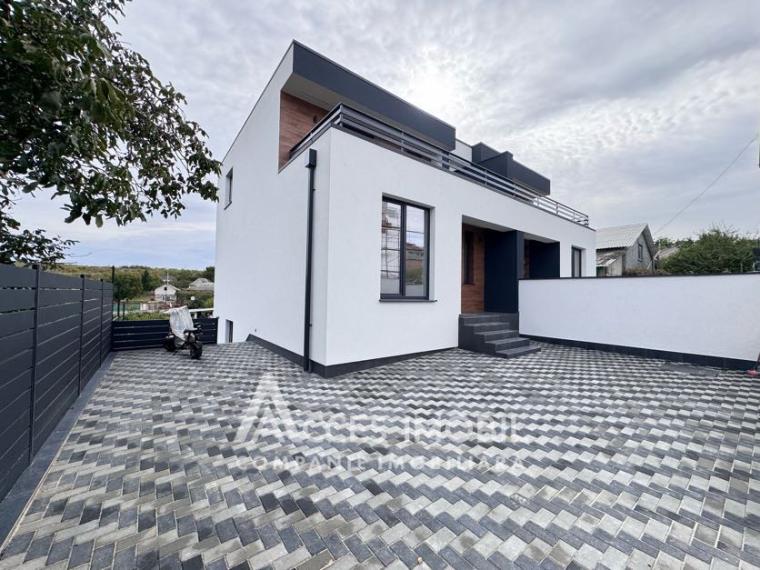 Duplex în 3 niveluri! Durlești, str. Mitropolit Dosoftei, 3 camere + living, 175m2 + 2 ari. Varianta albă!: 0