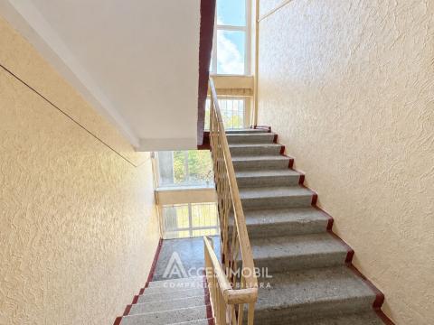 Ialoveni, str. Păcii, 2 camere. Încălzire autonomă! Seria 102! + Garaj cu subsol!: 11