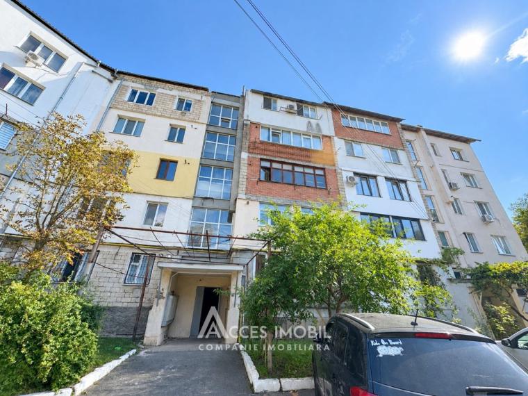 Ialoveni, str. Păcii, 2 camere. Încălzire autonomă! Seria 102! + Garaj cu subsol!: 12