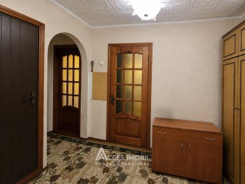 Buiucani, str. Sucevița, 1 cameră + living.: 3