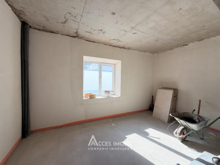 Casă în 2 niveluri! Durlești, str. Dimitrie Cantemir, 3 camere + living, 140m² + 6 ari. Varianta albă!: 4