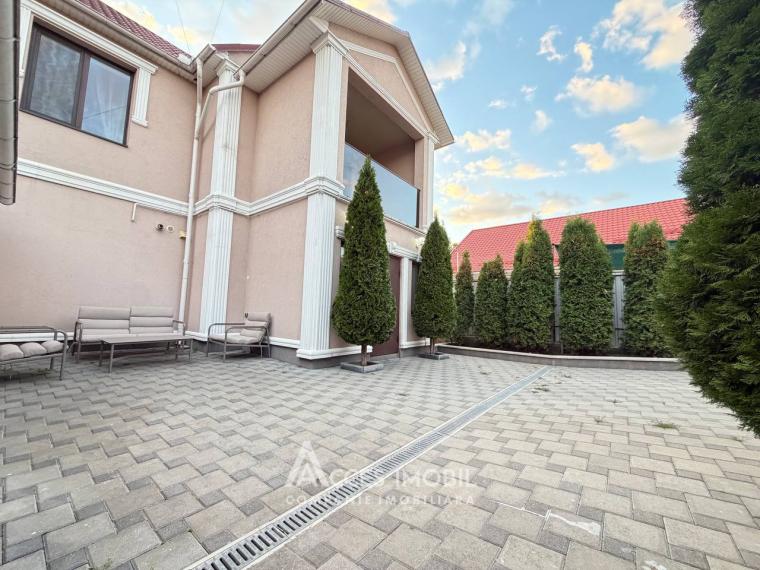 Rent! House in 2 levels! Posta Veche, Liviu Damian Street, 3 rooms + living room, 150m² + 1 are. Eurorepair!: 23