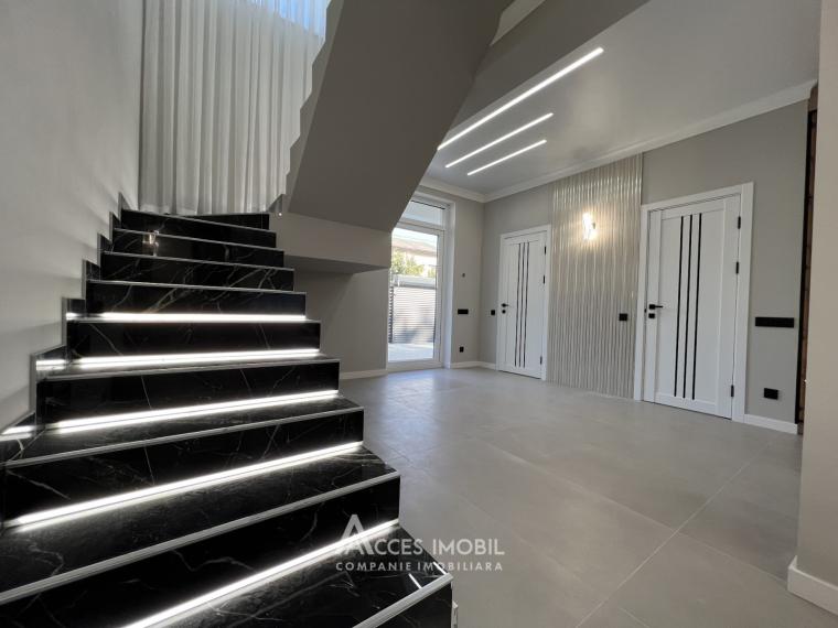 Duplex în 2 niveluri! Dumbrava, str. Buiucani, 3 camere + living, 130m² + 3 ari. Euroreparație!: 14