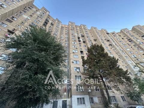 Buiucani, p-ța Unirea Principatelor, 1 cameră. De mijloc!: 4