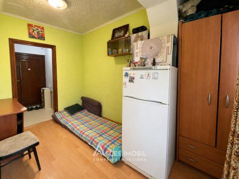 Buiucani, str. Alba-Iulia, 1 cameră. Localizare de mijloc!: 2