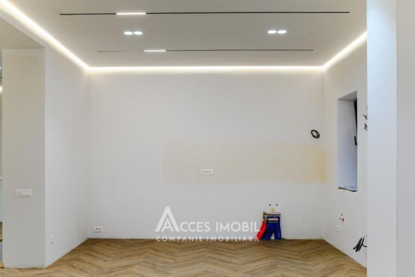 Casă în 2 niveluri! Grătiești, str. Miorița, 3 camere + living, 230m2 + 5 ari. Euroreparație!: 29