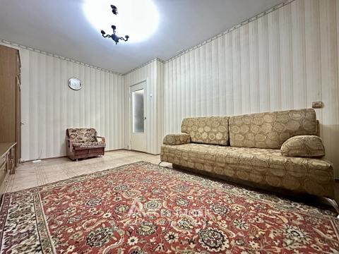 Râșcani, Andrei Doga Street, 1 room. Series 102!: 1