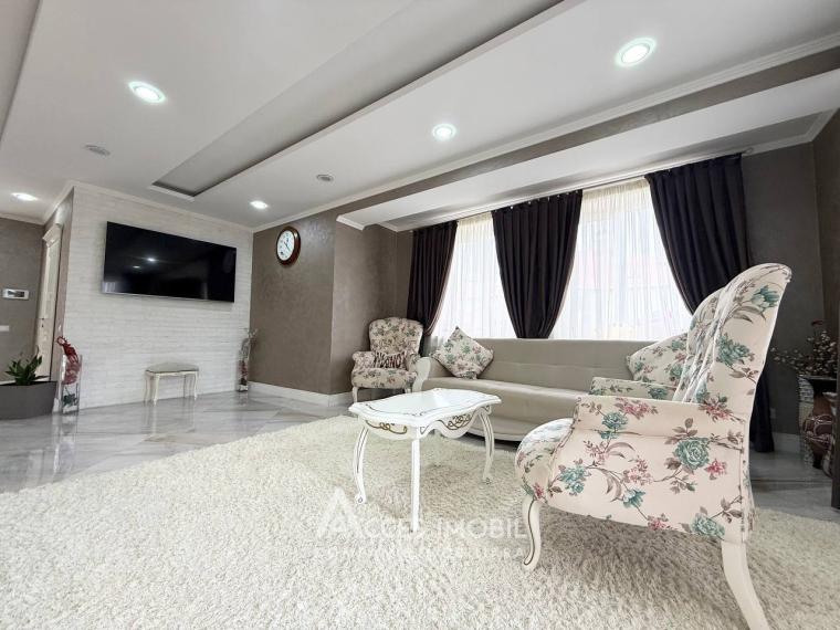 Rent! 3-level townhouse! Stăuceni, Salcâmilor Street, 4 rooms + living room, 150m² + 1 are. Eurorepair!: 1