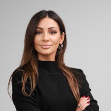 Агент по недвижимости: Майя Глижински