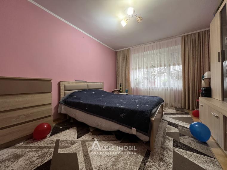 Buiucani, str. Codrilor, 3 camere.  Încălzire autonomă! Localizare de mijloc și bilaterală!: 3