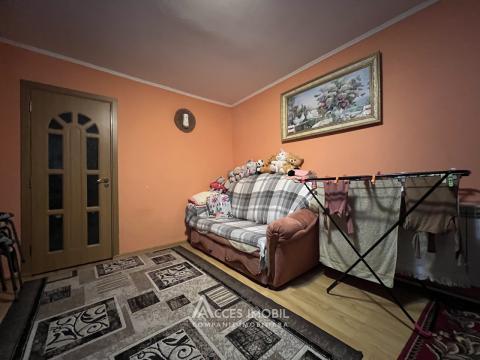 Buiucani, str. Codrilor, 3 camere.  Încălzire autonomă! Localizare de mijloc și bilaterală!: 4
