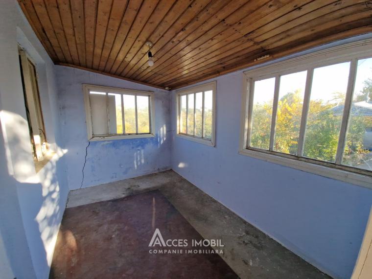 Вилла в 2 уровня! Яловены, 2 комнаты + гостиная, 50м² + 8 соток сельхозземли. Средний ремонт!: 3