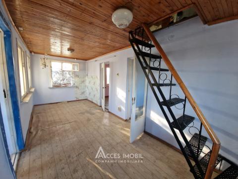 Вилла в 2 уровня! Яловены, 2 комнаты + гостиная, 50м² + 8 соток сельхозземли. Средний ремонт!: 5