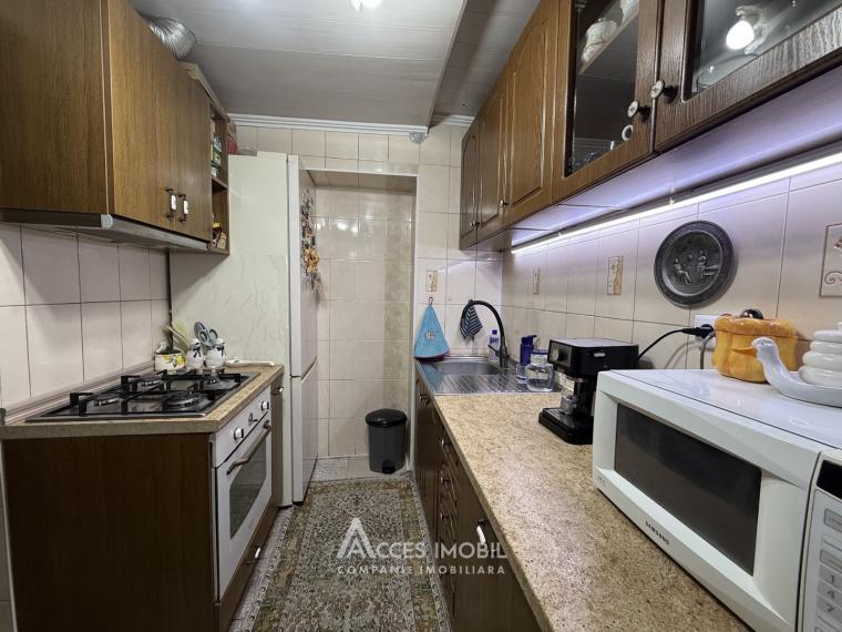 Дом/коттедж в 2 уровня! Центр, ул. Сф. Андрей, 3 комнаты + гостиная, 110м². Средний ремонт!: 10