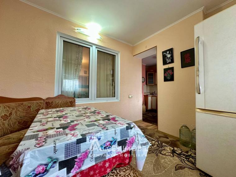 Ciocana, str. Mihail Sadoveanu, 2 camere + living. Seria Varnița! Localizare de mijloc!: 5