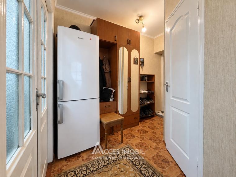 Cricova, Tineretului street, 2 rooms. Central heating!: 5