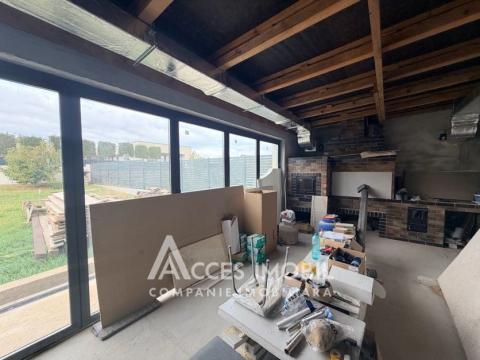 Casă în 2 niveluri! Ghidighici, str. Miorița, 4 camere + living, 300m² + 7 ari. Varianta albă!: 15