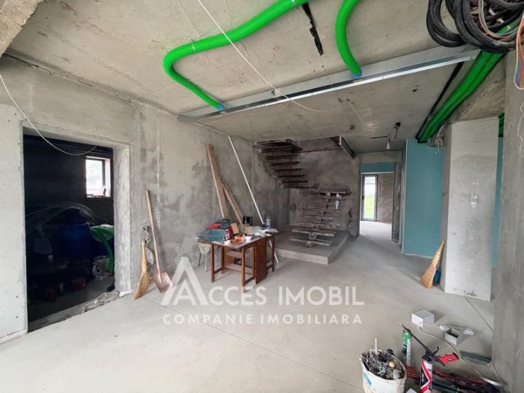 Casă în 2 niveluri! Ghidighici, str. Miorița, 4 camere + living, 300m² + 7 ari. Varianta albă!: 11