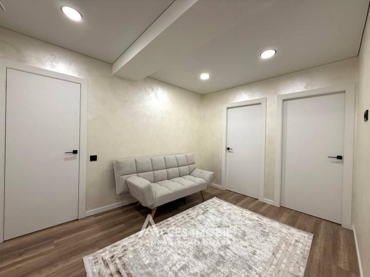 New Block! Ciocana, Nicolae Milescu Spatarul Street, 1 room + living room. Eurorepair!: 4