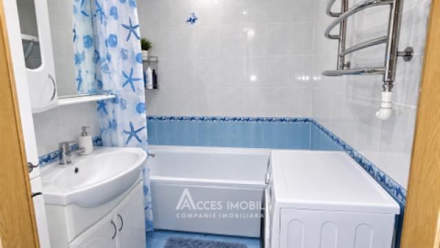 Botanica, Hristo Botev street, 1 room + living room. Central heating! Middle position!: 12