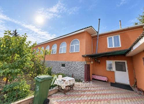 : Colonița, Bogdan Petriceicu Hașdeu Street