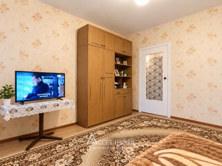 Centru, bd. Ștefan cel Mare și Sfânt, 1 cameră. Localizare de mijloc!: 1