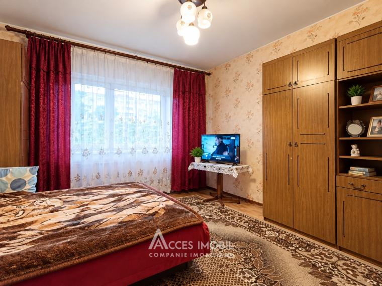 Centru, bd. Ștefan cel Mare și Sfânt, 1 cameră. Localizare de mijloc!: 2