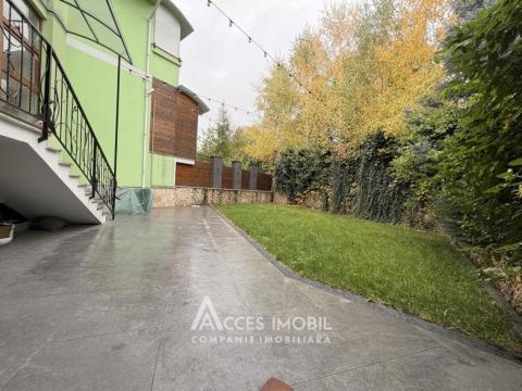 Townhouse with 3 levels! Botanica, Valea Crucii Street, 4 rooms + living room, 400m2 + 3 ares.: 1
